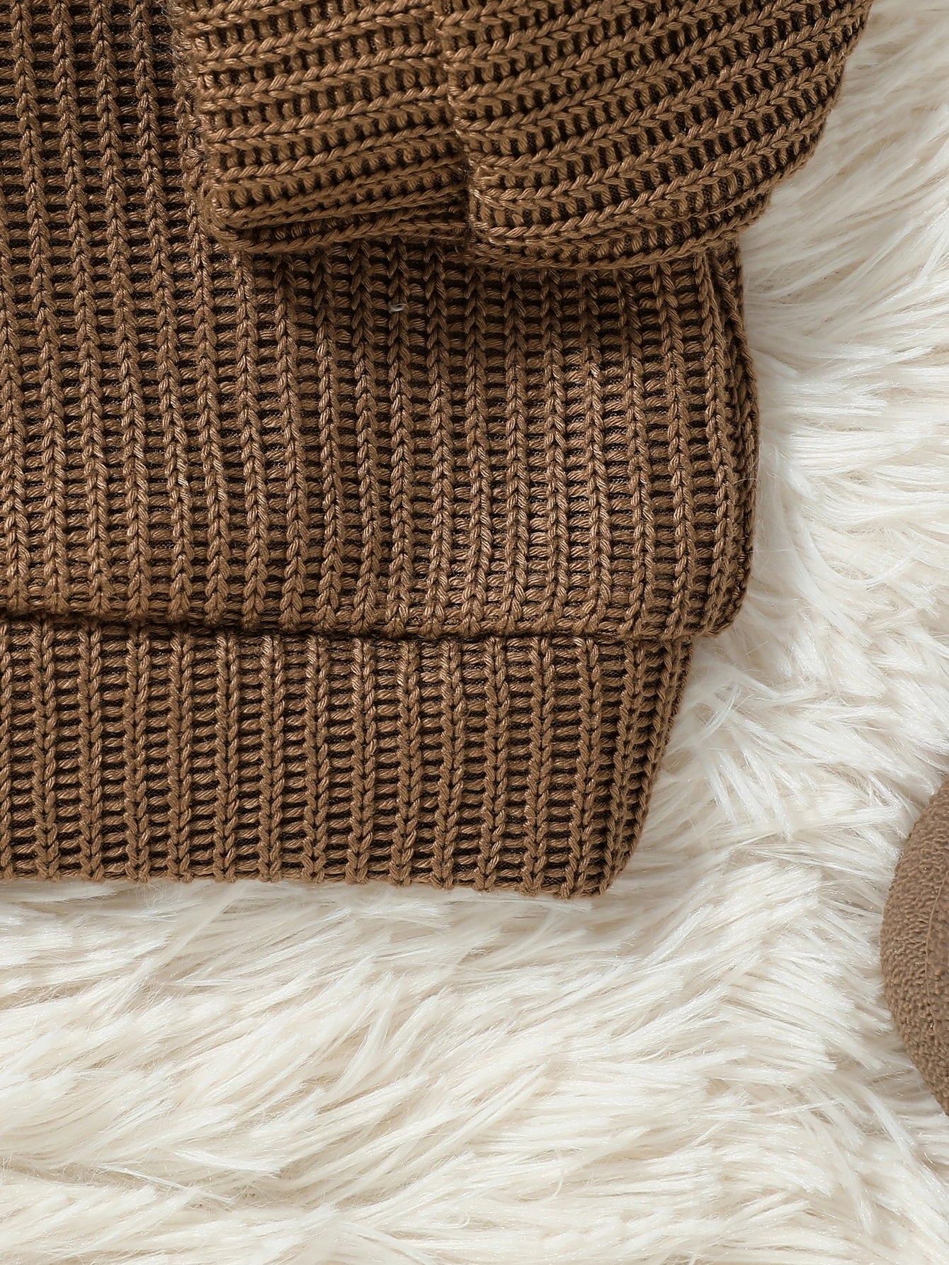 RustyHug Sweater